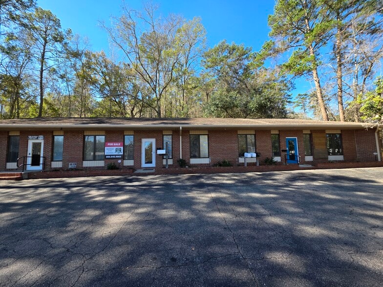 More Photos Of 2732 Capital NE, Tallahassee Medical For Sale