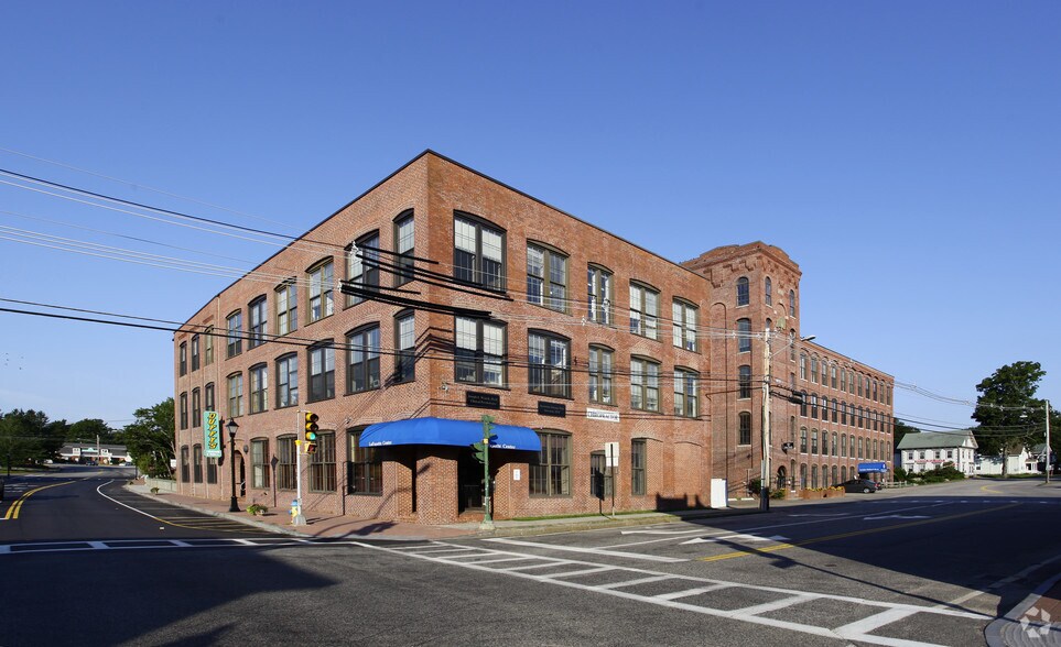 2 Storer St, Kennebunk, ME 04043 Office For Lease