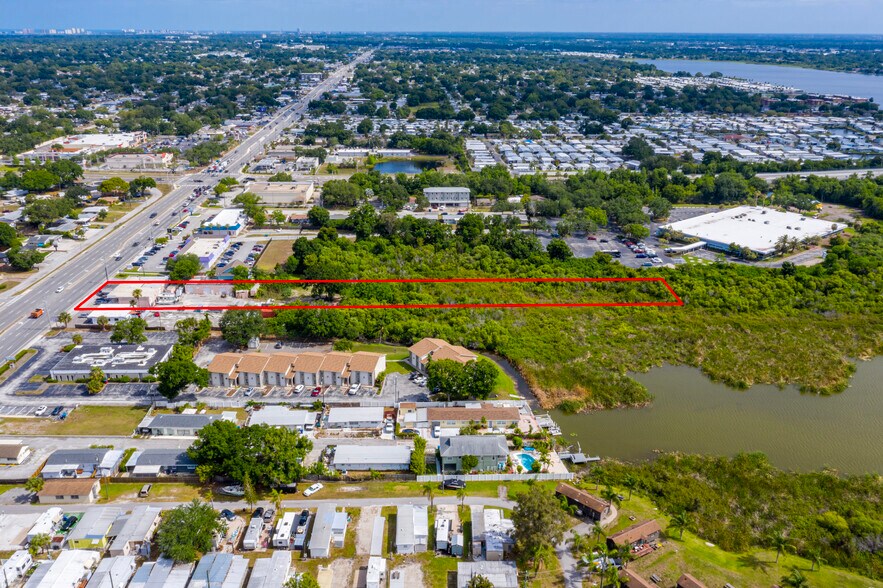 More Photos Of 9931-9947 Seminole Blvd, Seminole General Retail For Sale