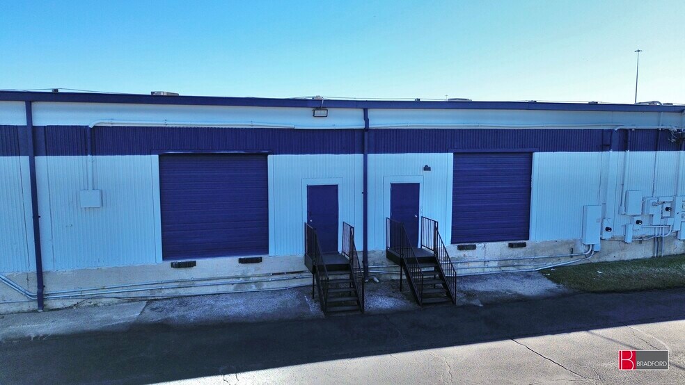 More Photos Of 605 E Palace Pky, Grand Prairie Unknown For Lease