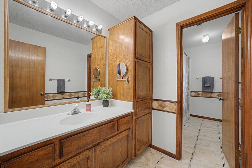 More Photos Of 1050 County Road 141, Georgetown Land For Sale