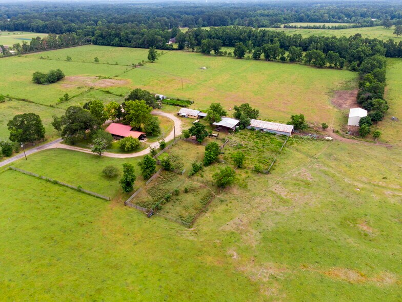 More Photos Of 14630 Hwy 105, Cleveland Land For Sale