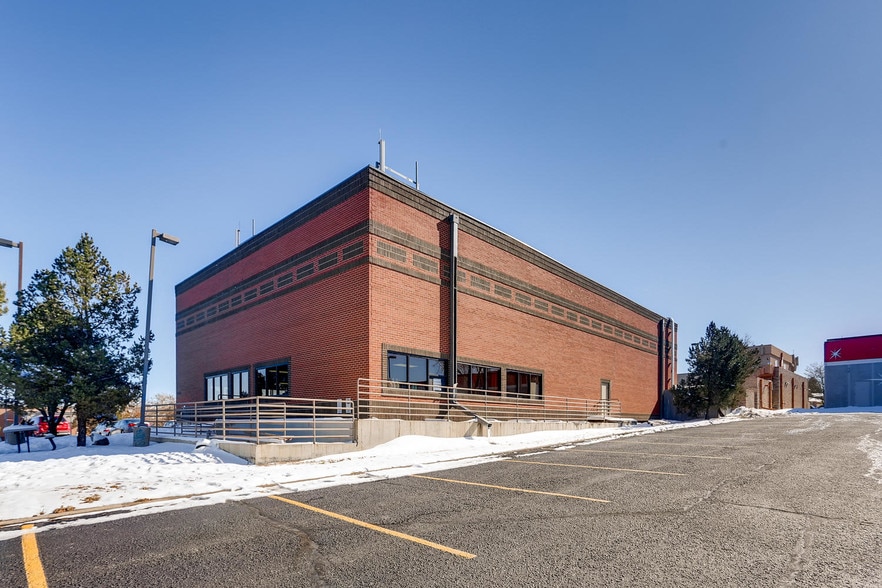 More Photos Of 16800 E Mississippi Ave, Aurora Freestanding For Sale