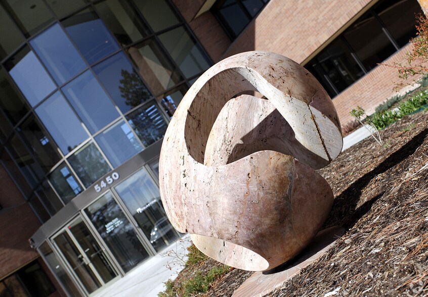 More Photos Of 5450 Tech Center Dr, Colorado Springs Office For Lease