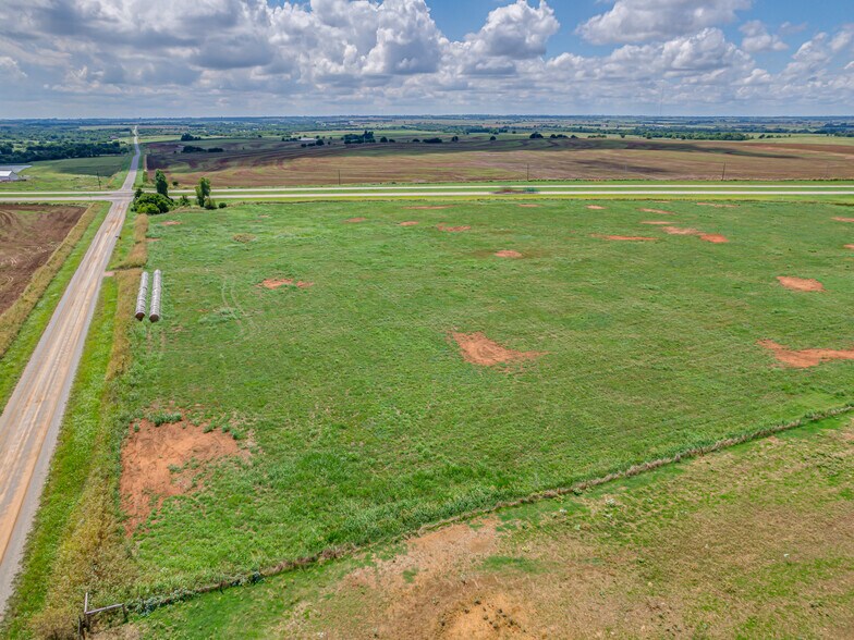 More Photos Of Northwest Expy, Yukon Land For Sale