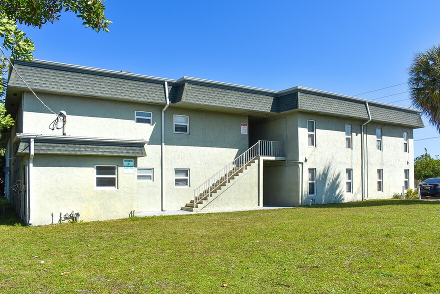 More Photos Of , Lake Park Multifamily For Sale