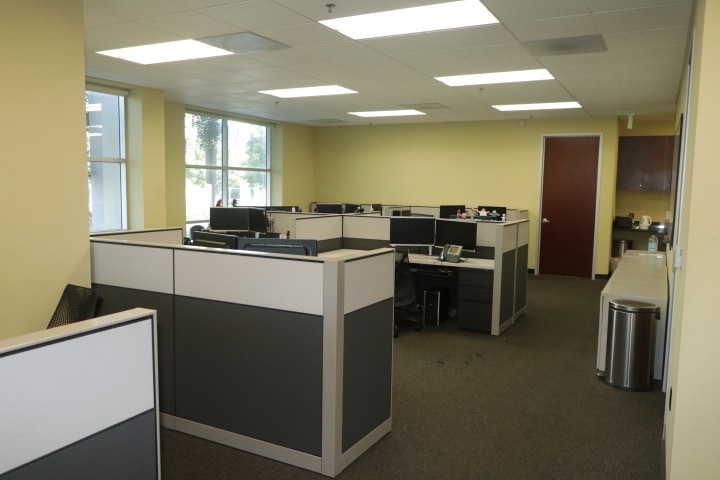 More Photos Of 2816 Columbia St, Torrance Light Distribution For Lease