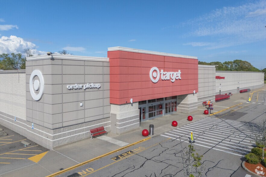 More Photos Of 1-101 Commerce Way, Seekonk Unknown For Lease