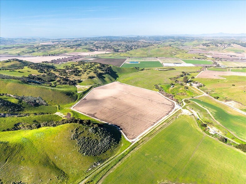 More Photos Of 9451 Batchelder Rd, Los Alamos Land For Sale