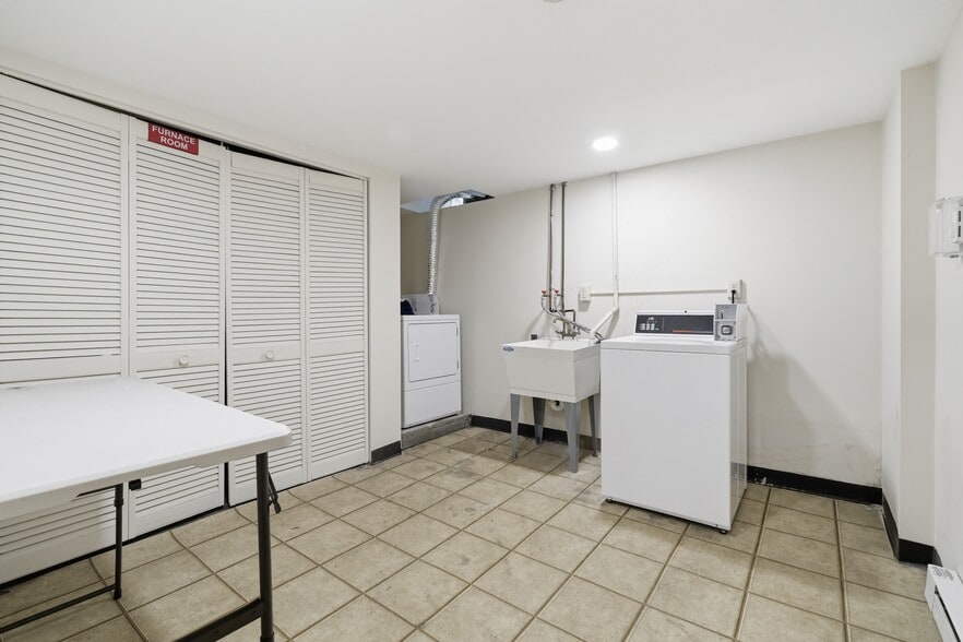 More Photos Of 215 S Braddock Ave, Pittsburgh Apartments For Sale