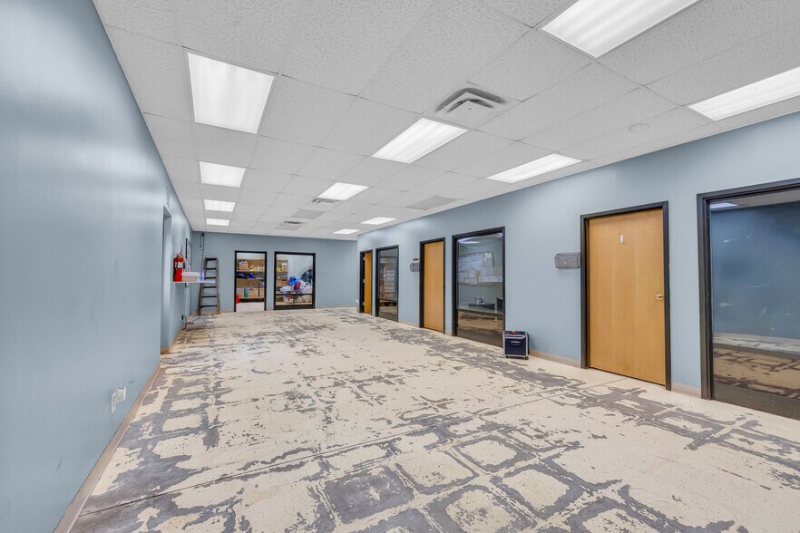 More Photos Of 252 Komplex Dr, Carnesville Warehouse For Sale