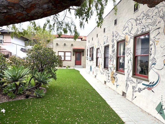 More Photos Of 418-420 Walnut Ave, San Diego Office For Sale