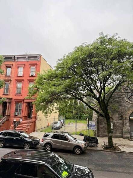 More Photos Of 142 W 131st St, New York Land For Sale