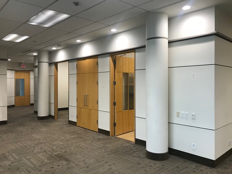 More Photos Of 1001 Champlain Ave, Burlington Office For Lease