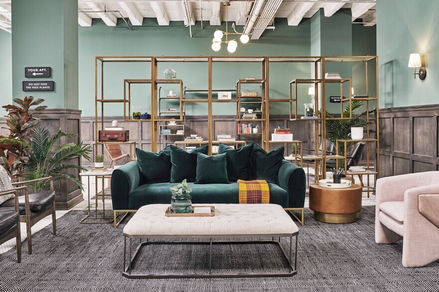 More Photos Of 5200 N Sheridan Rd, Chicago Apartments For Lease