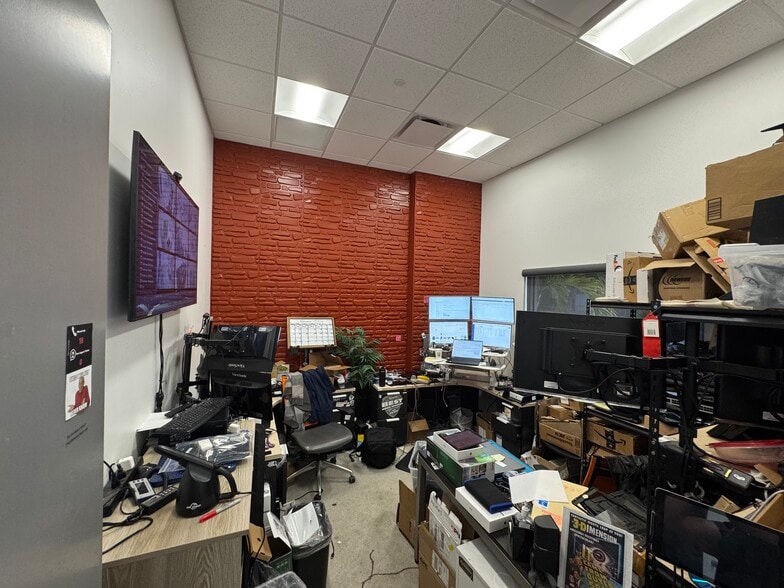 More Photos Of 1455 Rail Head Blvd, Naples Warehouse For Sale