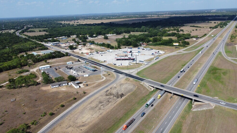 More Photos Of 1951 S Magnolia Ave, Luling Land For Sale
