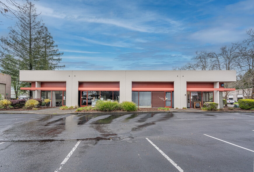 More Photos Of 1800 Empire Industrial Ct, Santa Rosa Flex For Sale