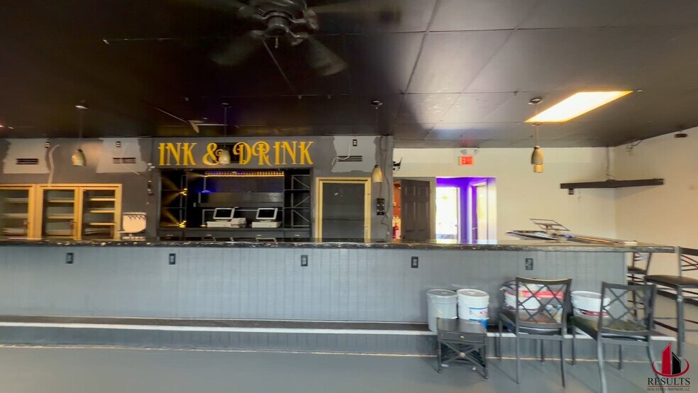 Primary Photo Of 2986-2990 S Sanford Ave, Sanford Freestanding For Lease