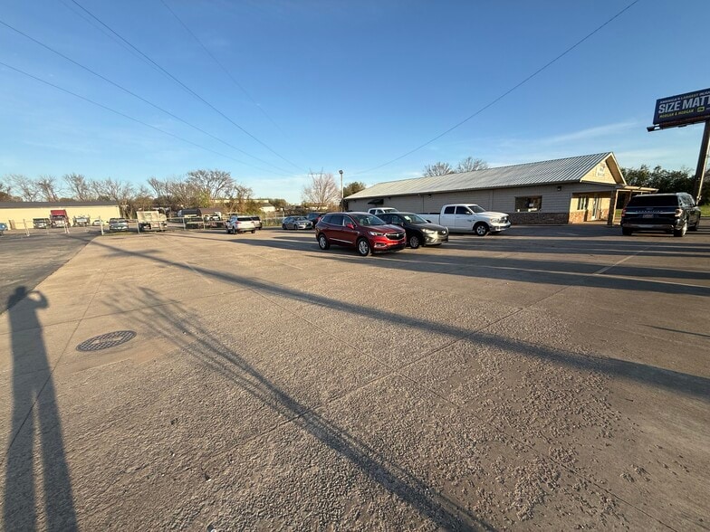 More Photos Of 1525 S Church St, Murfreesboro Serviced Offices For Lease