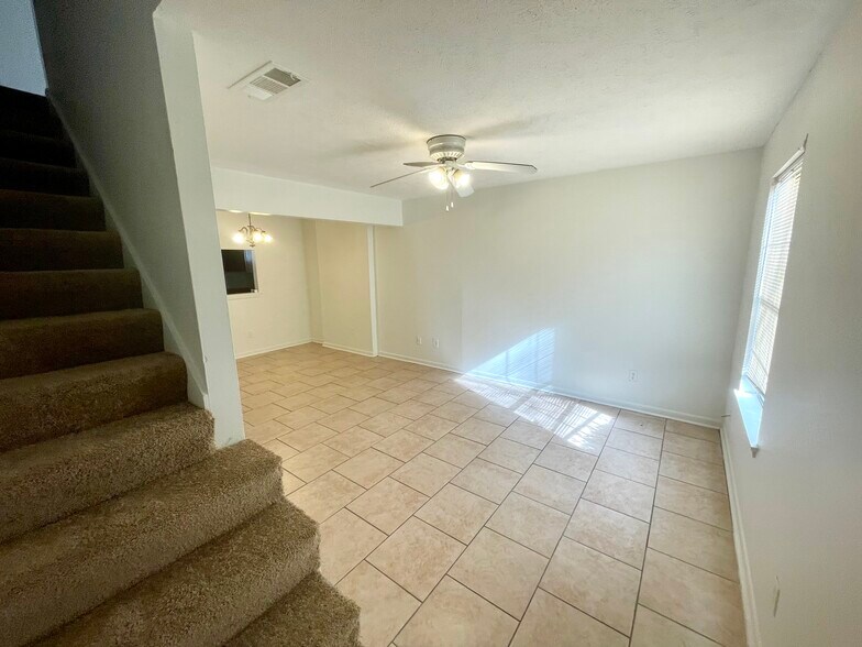 More Photos Of 5745 Horton Ave, Jackson Apartments For Sale