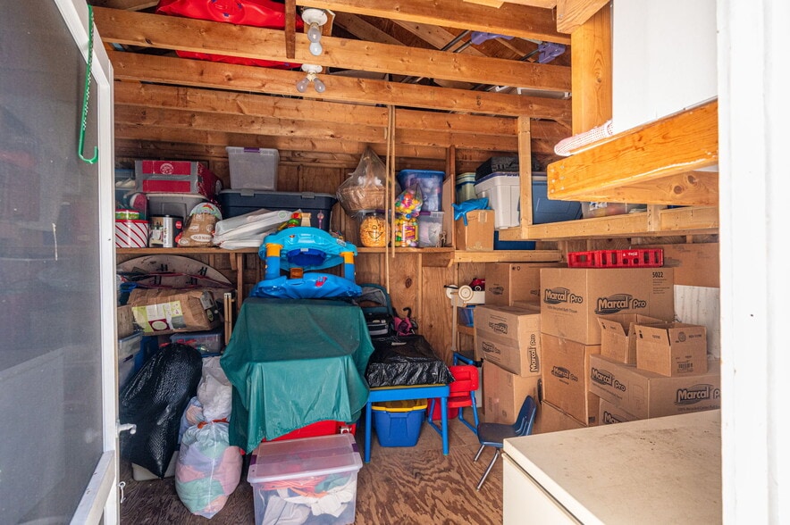 More Photos Of 2482 June Bug Rd, Vale Specialty For Sale