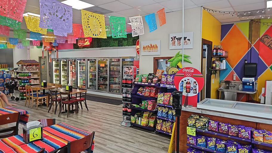 More Photos Of 9522 Huffmeister Rd, Houston Storefront Retail Office For Lease