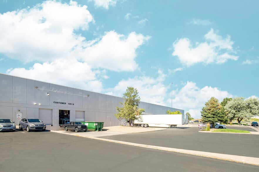 More Photos Of 13802 E 33rd Pl, Aurora Warehouse For Lease