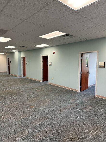 More Photos Of 3140 Governors Place Blvd, Dayton Medical For Lease