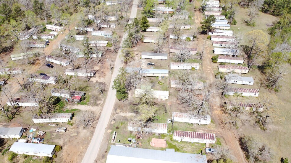 More Photos Of 1231 Jeane Chapel Rd, Leesville Manufactured Housing Mobile Home Park For Sale