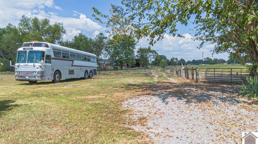 More Photos Of 7150 Benton Rd, Paducah Land For Sale