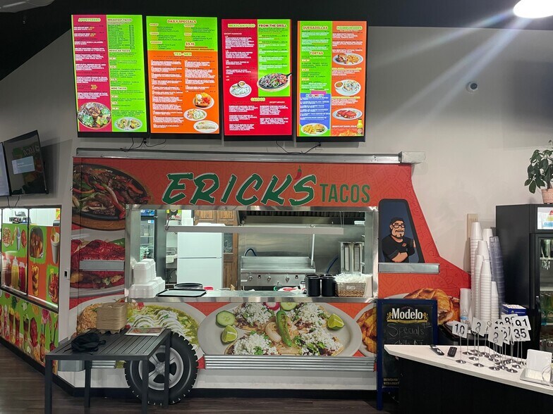 More Photos Of 313 FM 1103, Cibolo Freestanding For Lease