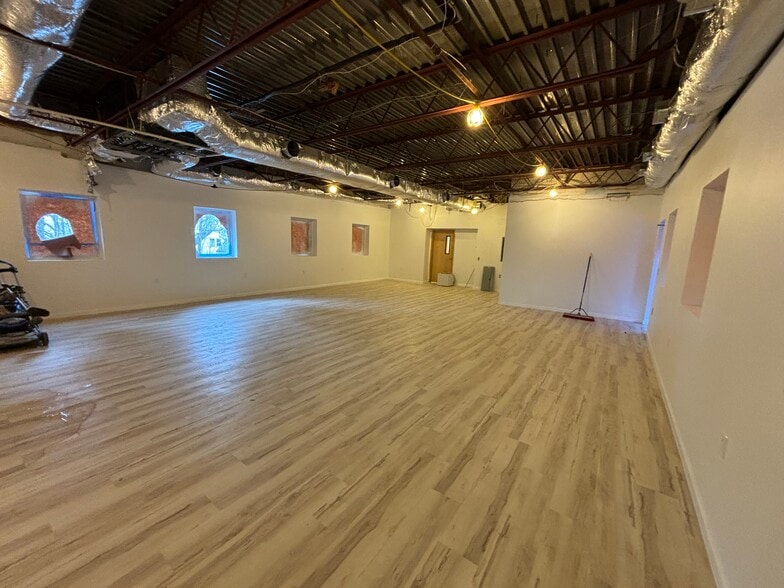 More Photos Of 1144 E Main St, Torrington Medical For Lease