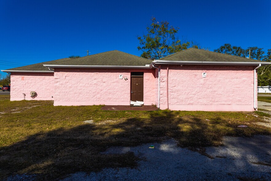 More Photos Of 11910 Little Rd, New Port Richey Medical For Sale