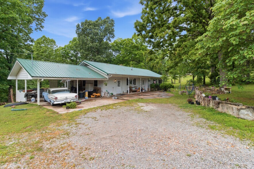 More Photos Of 34 Indian Oaks, Isabella Specialty For Sale