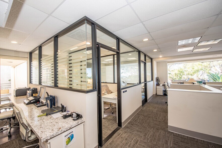 More Photos Of 1312 Camino Del Mar, Del Mar Office For Lease