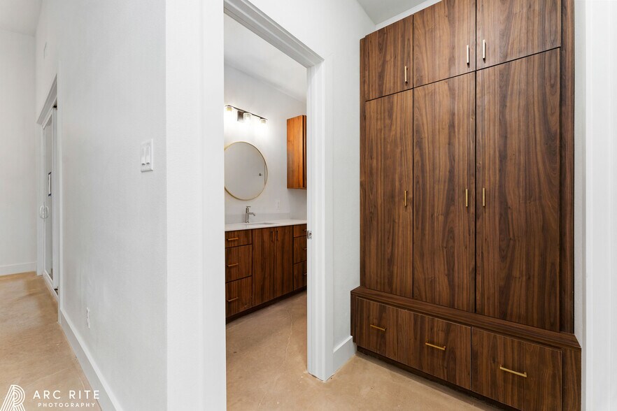 More Photos Of 4535 22nd Pl, Lubbock Multifamily For Sale