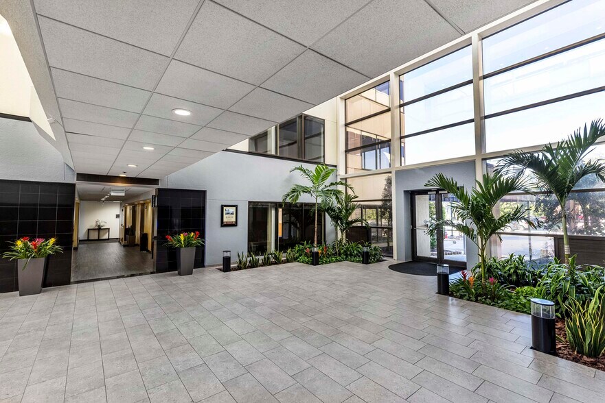 More Photos Of 2170 W State Road 434, Longwood Unknown For Lease