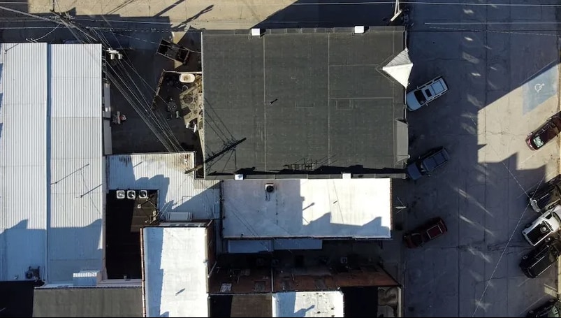 More Photos Of 111 W Adams St, Pittsfield Bar For Sale