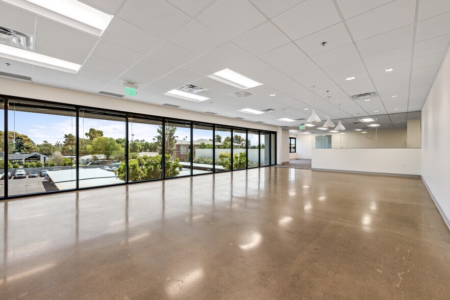 More Photos Of 3033 N 44th St, Phoenix Office For Lease