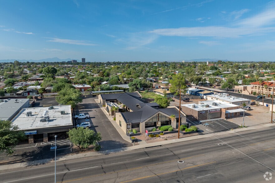 More Photos Of 5232 E Pima St, Tucson Office For Sale