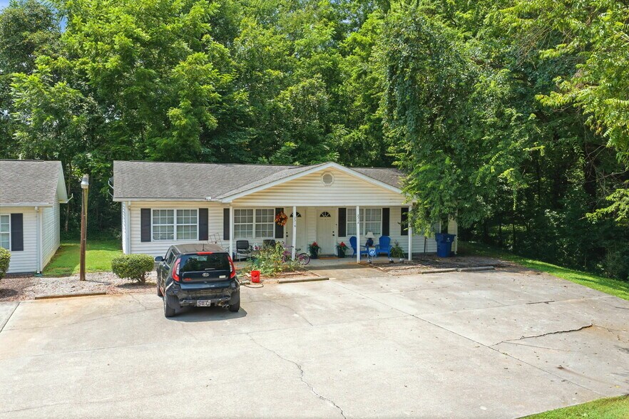 More Photos Of 2312 Boyds Creek Hwy, Sevierville Apartments For Sale