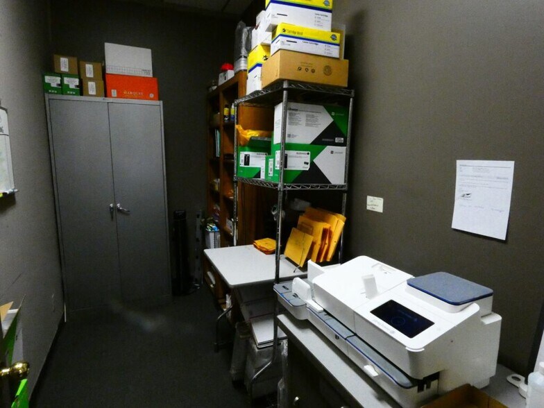 More Photos Of 5707-5719 Jenny Lind Rd, Fort Smith Storefront Retail Office For Sale