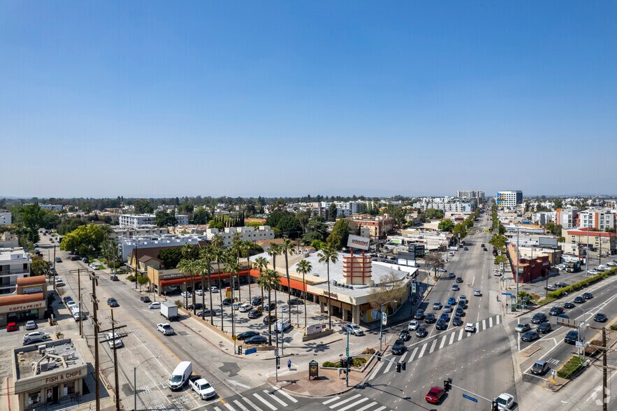 More Photos Of 4821 Lankershim Blvd, North Hollywood Unknown For Lease