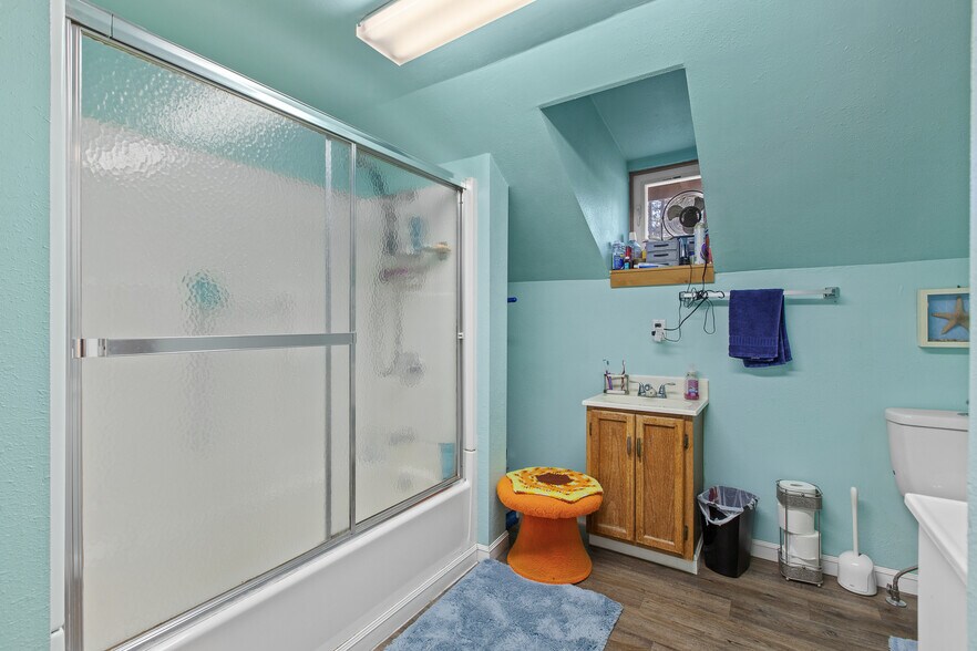 More Photos Of 207 S Division St, Pinehurst Storefront Retail Residential For Sale