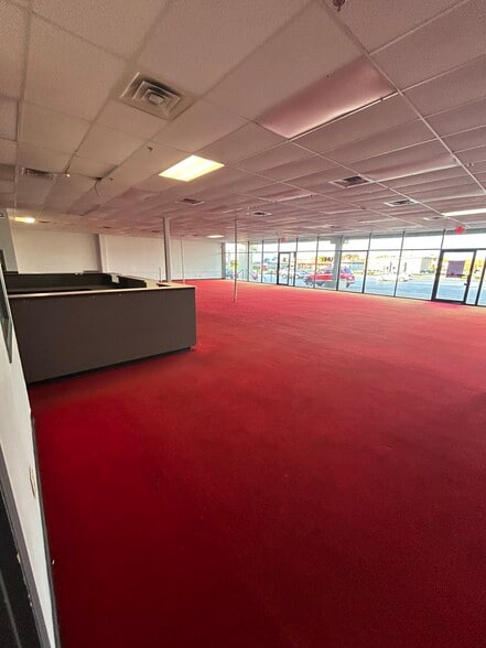 More Photos Of 775 Eastgate South Dr, Cincinnati Unknown For Lease