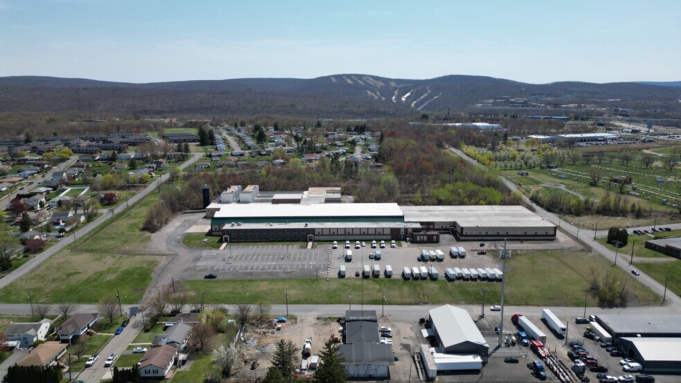 More Photos Of 600 Sanders St, Scranton Warehouse For Sale