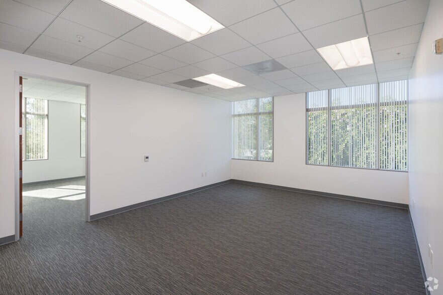 More Photos Of 15 Enterprise, Aliso Viejo Unknown For Lease