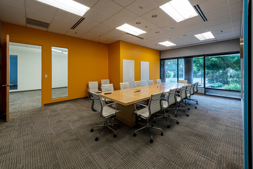 More Photos Of 310 Interlocken Pky, Broomfield Office For Lease