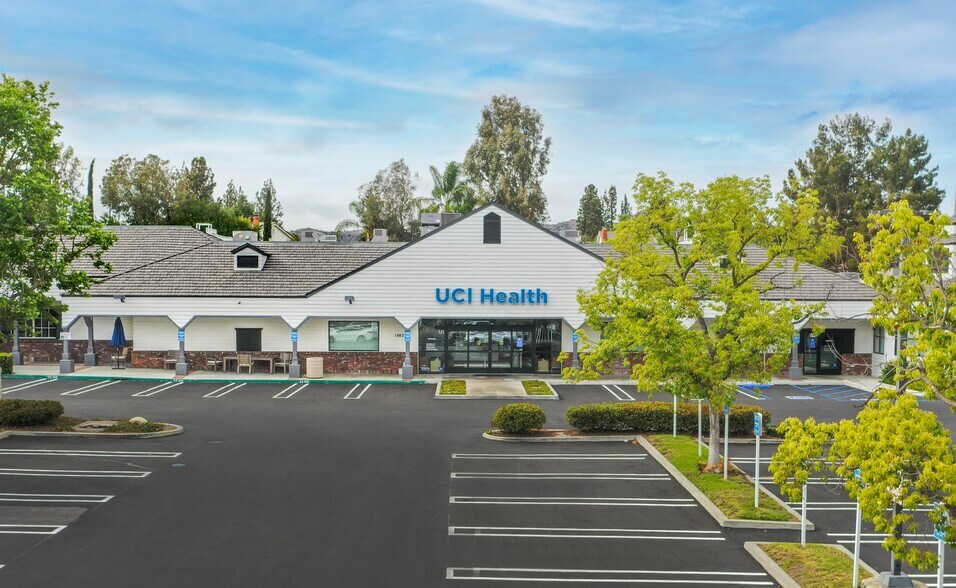 More Photos Of 18601-18659 Yorba Linda Blvd, Yorba Linda Unknown For Lease